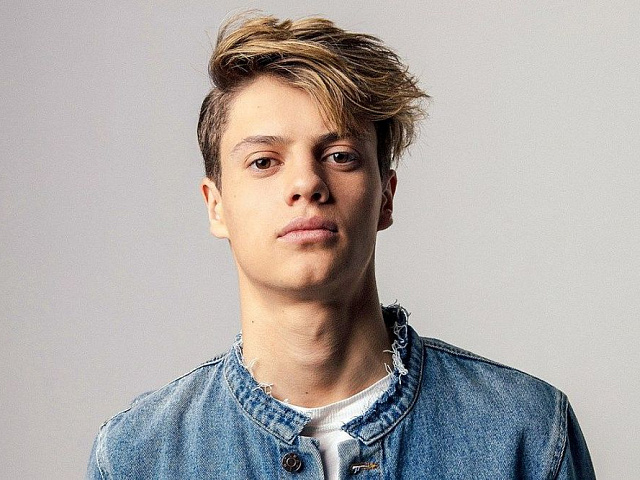 Перхоть у подростков